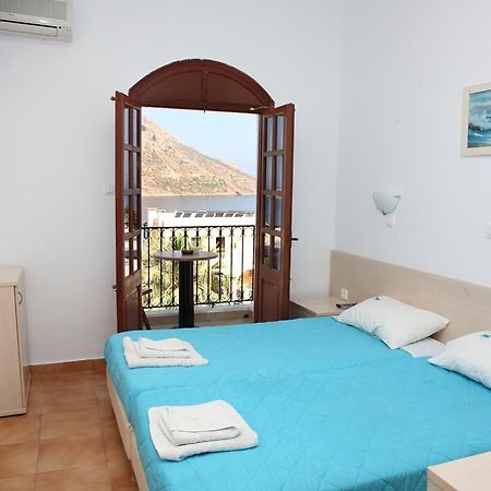 Vouros Palace Massouri Extérieur photo