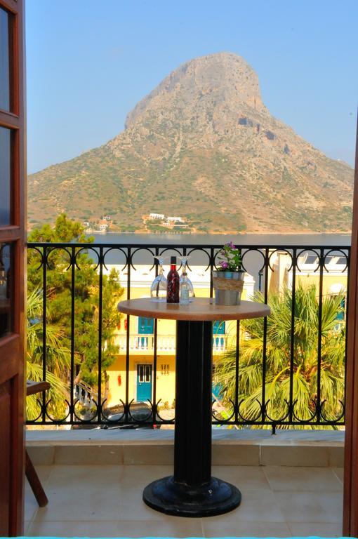 Vouros Palace Massouri Extérieur photo